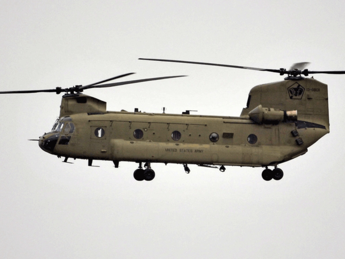 DRDO-Made Chinook Helicopter Displayed at 2020 Defense Expo in Lucknow ...