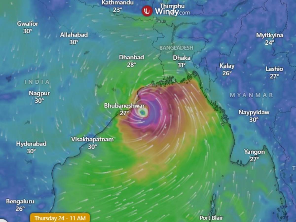 Cyclone Dana Live Tracker Satellite Map: Flight, Train Services ...