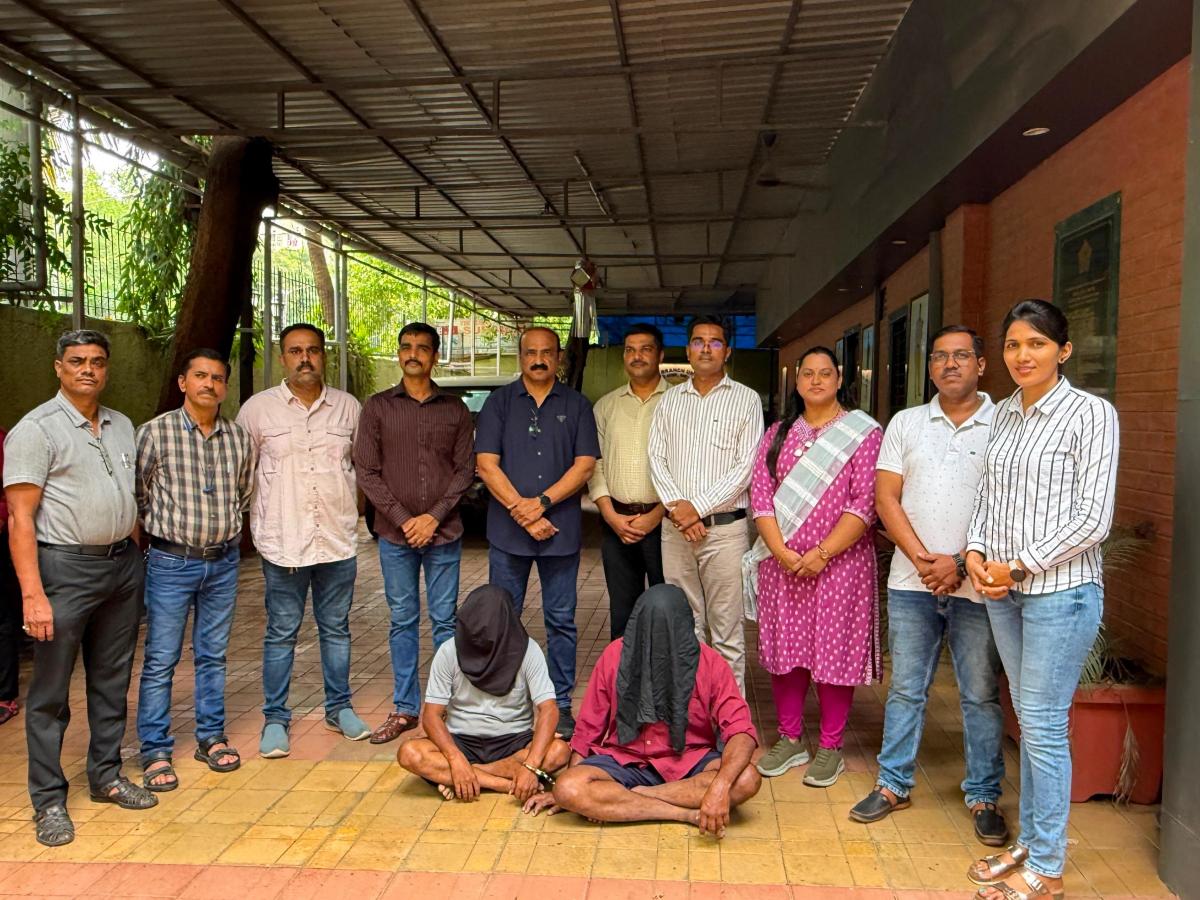 Mumbai Crime Branch Busts Adulterated Milk Racket in Goregaon, Two Arrested