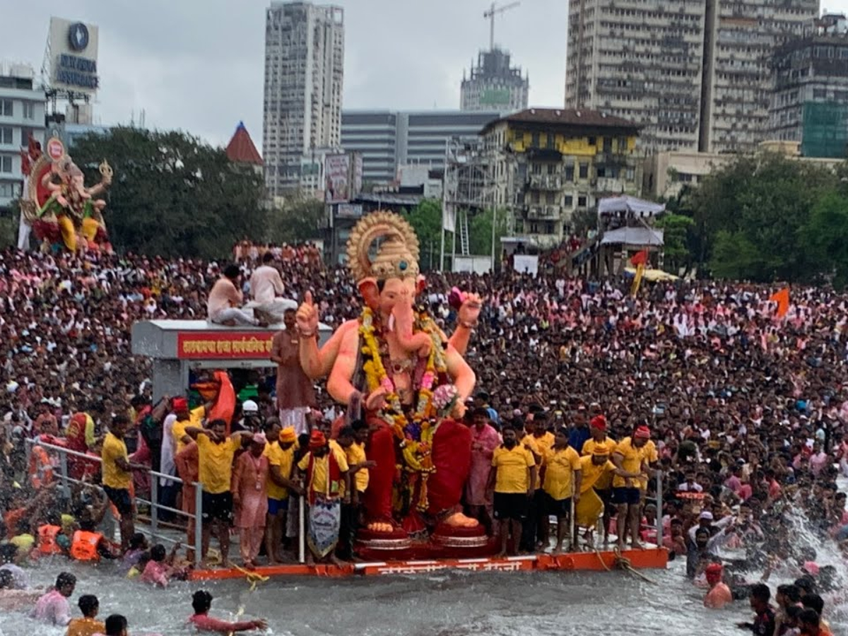 Mumbai Ganpati Visarjan 2024: Big Ganesh Idols Immersion to Complete ...