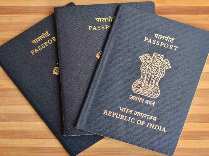 Mumbai Police Arrest Two For Using Fake Passports At Airport - Www 