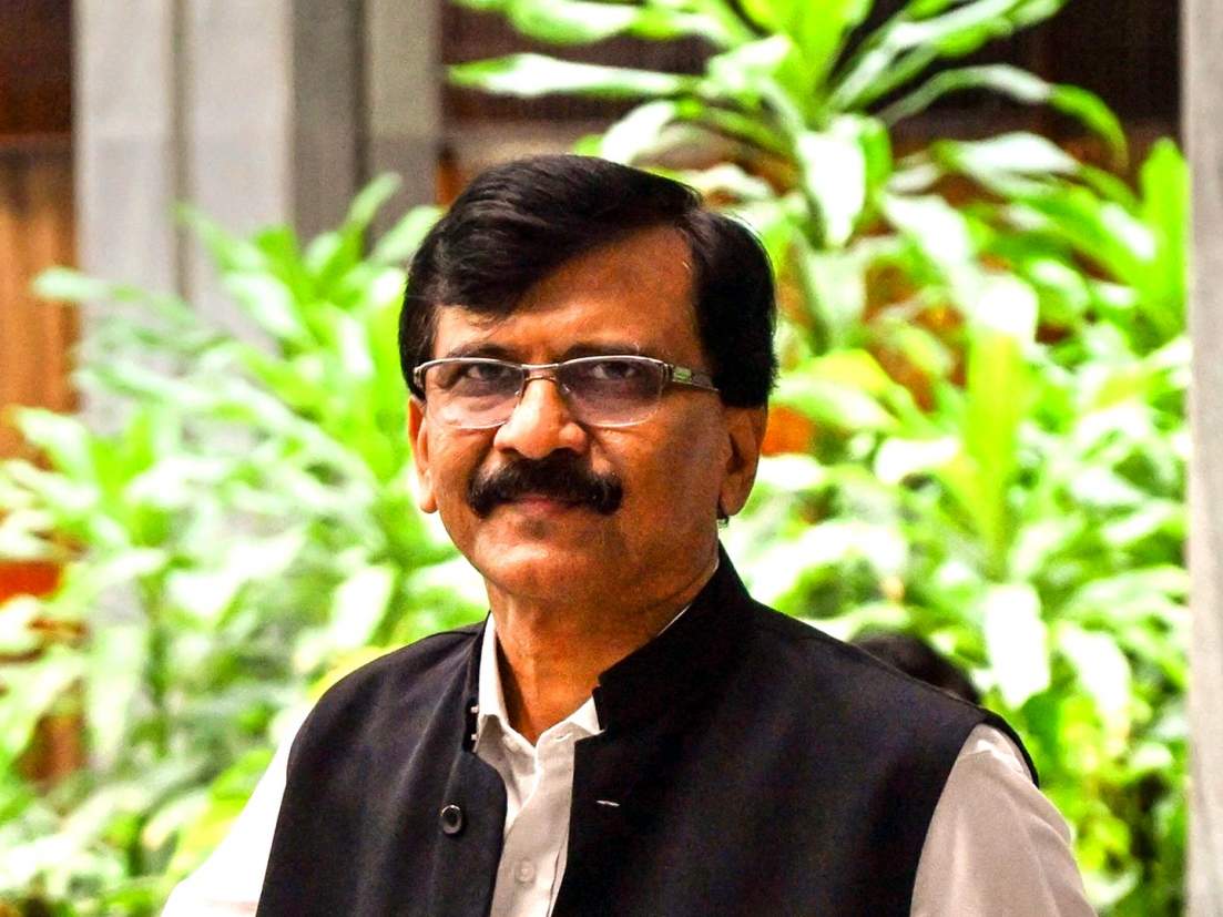 Meditates in Ukraine war but ignores Maharashtra-Karnataka issue: Raut ...