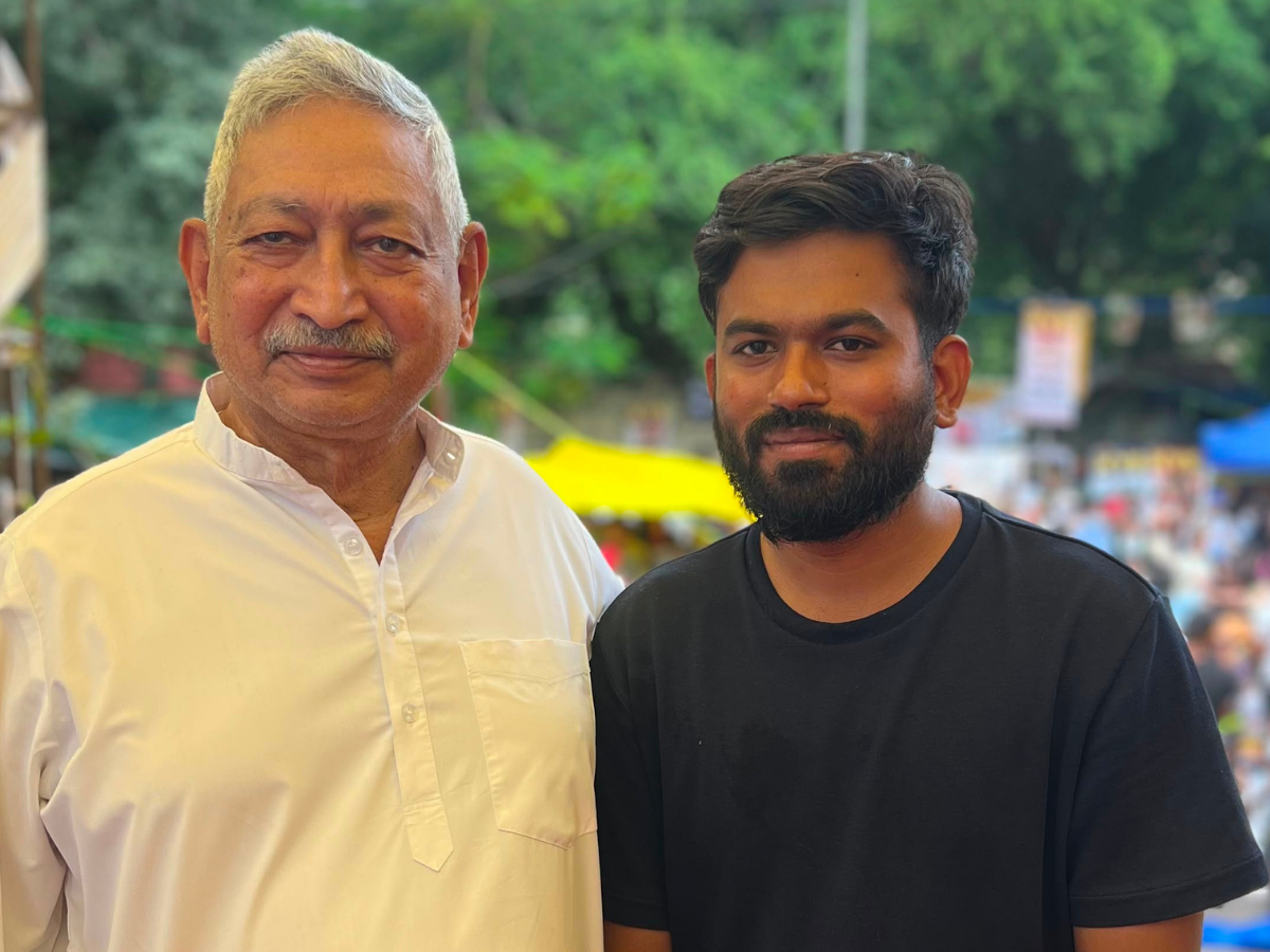 Shahu Chhatrapati Visits Jantar Mantar in Delhi, Extends Support to Protesting Students