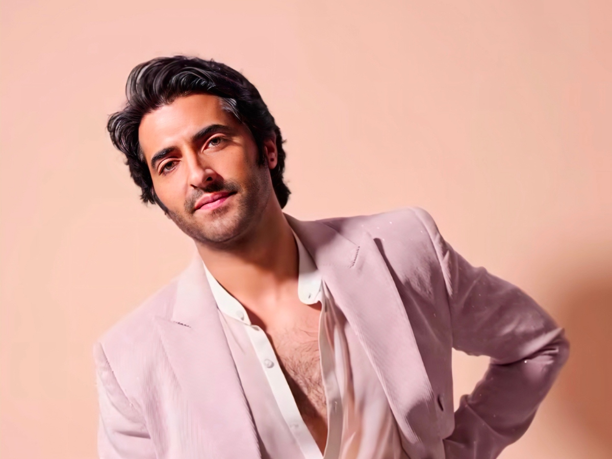 Akshay Oberoi Undergoes Intense Physical & Psychological Preparation to Play the Antagonist in 2014 with Jackie Shroff