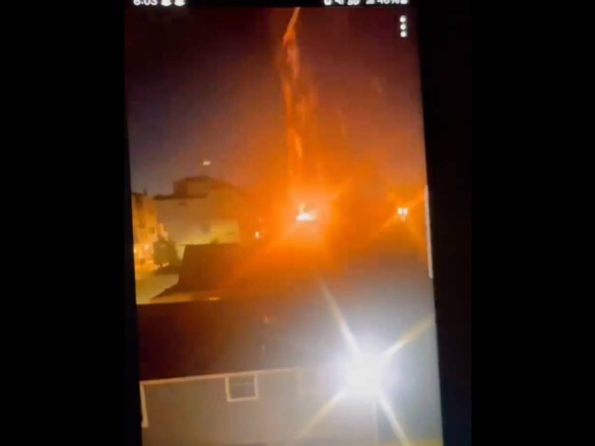 Texas Helicopter Crash Chopper Crashes Into Houston Radio Tower