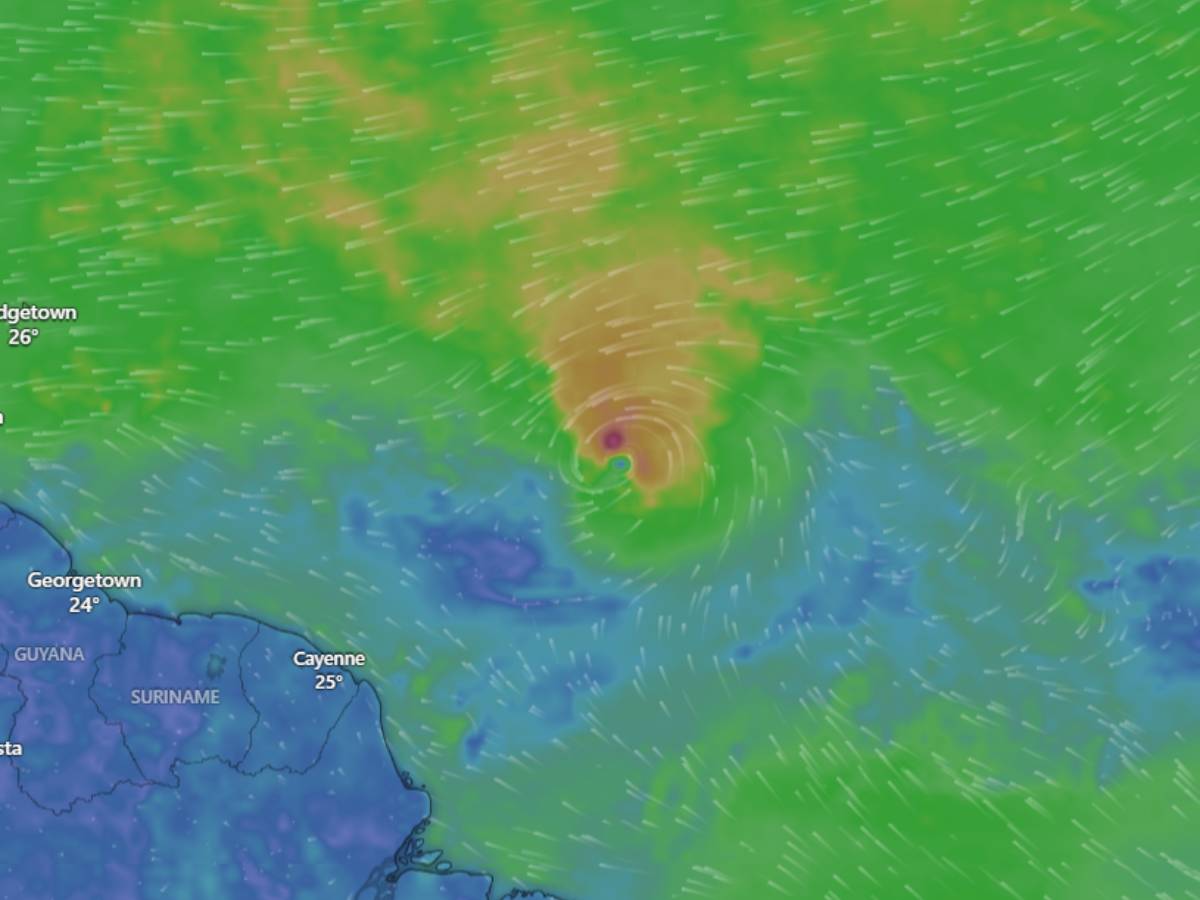 Hurricane Beryl 2024 Map Evvy Oralia