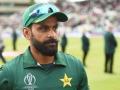 Pakistan cricketer Mohammad Hafeez house robbed, millions of cash goes missing - Hindi News | Pakistan cricketer Mohammad Hafeez house robbed, millions of cash goes missing | Latest cricket News at Lokmattimes.com