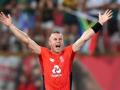 Tom Curran keeps his nerve as England defeat South Africa in last-ball thriller in 2nd T20 - Hindi News | Tom Curran keeps his nerve as England defeat South Africa in last-ball thriller in 2nd T20 | Latest cricket News at Lokmattimes.com
