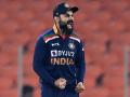 Did Virat Kohli switch off his phone and after being sacked as Team India ODI skipper? - Hindi News | Did Virat Kohli switch off his phone and after being sacked as Team India ODI skipper? | Latest cricket News at Lokmattimes.com