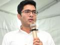 ED summons Abhishek Banerjee in Bengal school job scam case - Hindi News | ED summons Abhishek Banerjee in Bengal school job scam case | Latest national News at Lokmattimes.com