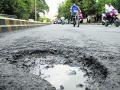 Nashik: Citizens can report potholes and trees on PWD's new app - Hindi News | Nashik: Citizens can report potholes and trees on PWD's new app | Latest maharashtra News at Lokmattimes.com