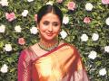 Urmila Matondkar's Instagram account restored, after actress files FIR - Hindi News | Urmila Matondkar's Instagram account restored, after actress files FIR | Latest entertainment News at Lokmattimes.com