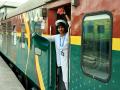 All-women crews of Central Railway operate Deccan Queen, Mumbai local - Hindi News | All-women crews of Central Railway operate Deccan Queen, Mumbai local | Latest maharashtra News at Lokmattimes.com