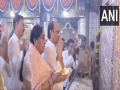 Maharashtra Lok Sabha Election 2024: Ajit Pawar and Wife Sunetra Seek Blessings Before Her Nomination Filing Against Supriya Sule - Hindi News | Maharashtra Lok Sabha Election 2024: Ajit Pawar and Wife Sunetra Seek Blessings Before Her Nomination Filing Against Supriya Sule | Latest maharashtra News at Lokmattimes.com