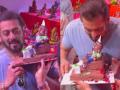 Ganesh Chaturthi 2024: Salman Khan Requests Everyone To Bring Eco-Friendly Ganesh Idols at Home - Hindi News | Ganesh Chaturthi 2024: Salman Khan Requests Everyone To Bring Eco-Friendly Ganesh Idols at Home | Latest entertainment News at Lokmattimes.com
