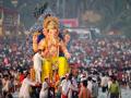 Maharashtra: Deposit fee for Ganpati pandals cut to Rs 100 instead of Rs 1,000 - Hindi News | Maharashtra: Deposit fee for Ganpati pandals cut to Rs 100 instead of Rs 1,000 | Latest maharashtra News at Lokmattimes.com