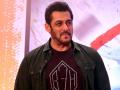 "Tiger Bhi Zinda Hai, Saanp Bhi:": Salman Khan reacts after getting bitten by snake - Hindi News | "Tiger Bhi Zinda Hai, Saanp Bhi:": Salman Khan reacts after getting bitten by snake | Latest entertainment News at Lokmattimes.com