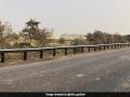 World's first bamboo crash barrier installed on Maharashtra highway - Hindi News | World's first bamboo crash barrier installed on Maharashtra highway | Latest maharashtra News at Lokmattimes.com