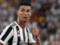 Cristiano Ronaldo 'leaves Italy on jet' after silent exit from Juventus - Hindi News | Cristiano Ronaldo 'leaves Italy on jet' after silent exit from Juventus | Latest football News at Lokmattimes.com