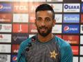 T20 World Cup: Pakistan’s Shan Masood gets hit on the head, taken to hospital for scan - Hindi News | T20 World Cup: Pakistan’s Shan Masood gets hit on the head, taken to hospital for scan | Latest cricket News at Lokmattimes.com