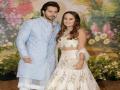 Varun Dhawan and girlfriend Natasha Dalal to marry in April 2020? - Hindi News | Varun Dhawan and girlfriend Natasha Dalal to marry in April 2020? | Latest entertainment News at Lokmattimes.com