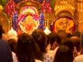 Devotees offer prayers at Siddhivinayak Ganapati Temple in Mumbai on the occasion of Ganesh Chaturthi - Hindi News | Devotees offer prayers at Siddhivinayak Ganapati Temple in Mumbai on the occasion of Ganesh Chaturthi | Latest maharashtra News at Lokmattimes.com