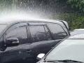 Heavy rain falls on just one car, during storm in Indonesia, onlookers shocked - Hindi News | Heavy rain falls on just one car, during storm in Indonesia, onlookers shocked | Latest international News at Lokmattimes.com