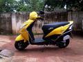 Man makes away with two-wheeler during test ride along with Rs 1 lakh cash - Hindi News | Man makes away with two-wheeler during test ride along with Rs 1 lakh cash | Latest national News at Lokmattimes.com
