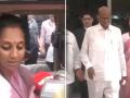 Sharad Pawar, Supriya Sule Arrive In Delhi to Attend INDIA Bloc Meeting After Lok Sabha Election Results - Hindi News | Sharad Pawar, Supriya Sule Arrive In Delhi to Attend INDIA Bloc Meeting After Lok Sabha Election Results | Latest national News at Lokmattimes.com