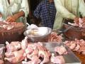 Pakistan food crisis hits all time low, chicken prices touch Rs 780kg - Hindi News | Pakistan food crisis hits all time low, chicken prices touch Rs 780kg | Latest international News at Lokmattimes.com