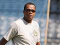Courtney Walsh named interim assistant coach of WI women's team - Hindi News | Courtney Walsh named interim assistant coach of WI women's team | Latest cricket News at Lokmattimes.com
