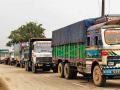Transporters incur Rs 1000 crore per day losses due to COVID-19 restrictions - Hindi News | Transporters incur Rs 1000 crore per day losses due to COVID-19 restrictions | Latest business News at Lokmattimes.com