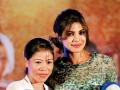 Priyanka Chopra heaps praise on Mary Kom after her Olympics exit, calls her a champion - Hindi News | Priyanka Chopra heaps praise on Mary Kom after her Olympics exit, calls her a champion | Latest entertainment News at Lokmattimes.com