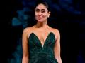 Kareena Kapoor tests negative for Omicron virus - Hindi News | Kareena Kapoor tests negative for Omicron virus | Latest entertainment News at Lokmattimes.com