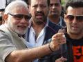 Salman Khan pens witty birthday message for Narendra Modi - Hindi News | Salman Khan pens witty birthday message for Narendra Modi | Latest entertainment News at Lokmattimes.com