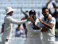 India vs England 4th Test Day 1 Lunch : England Suffer Embarrassing Batting Collapse in Ranchi Test - Hindi News | India vs England 4th Test Day 1 Lunch : England Suffer Embarrassing Batting Collapse in Ranchi Test | Latest cricket News at Lokmattimes.com