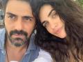 Arjun Rampal and his South African girlfriend Gabriella Demetriades summoned by NCB in drugs case - Hindi News | Arjun Rampal and his South African girlfriend Gabriella Demetriades summoned by NCB in drugs case | Latest entertainment News at Lokmattimes.com