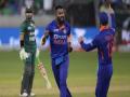 Pakistan bowled out, India to chase 148 for victory - Hindi News | Pakistan bowled out, India to chase 148 for victory | Latest cricket News at Lokmattimes.com