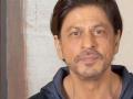 Shah Rukh Khan visits parents' grave in New Delhi, pays respects and seeks blessings - Hindi News | Shah Rukh Khan visits parents' grave in New Delhi, pays respects and seeks blessings | Latest entertainment News at Lokmattimes.com