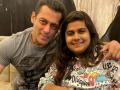 Talent manager of Salman Khan's Big Boss 14 dies after being run over by vanity van - Hindi News | Talent manager of Salman Khan's Big Boss 14 dies after being run over by vanity van | Latest entertainment News at Lokmattimes.com