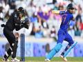 India vs New Zealand: Shreyas Iyer - Sanju Samson guide India to respectable score - Hindi News | India vs New Zealand: Shreyas Iyer - Sanju Samson guide India to respectable score | Latest cricket News at Lokmattimes.com
