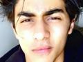 Aryan Khan visits NCB office to mark weekly attendance - Hindi News | Aryan Khan visits NCB office to mark weekly attendance | Latest entertainment News at Lokmattimes.com