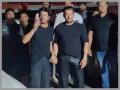 Shah Rukh Khan twins in black with Salman Khan at Sultan's 57 birthday - Hindi News | Shah Rukh Khan twins in black with Salman Khan at Sultan's 57 birthday | Latest entertainment News at Lokmattimes.com