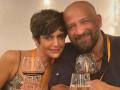 Mandira Bedi shares a happy moment to mourn husband Raj Kaushal's death - Hindi News | Mandira Bedi shares a happy moment to mourn husband Raj Kaushal's death | Latest entertainment News at Lokmattimes.com