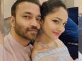 Ankita Lokhande, boyfriend Vicky Jain share a steamy kiss during Diwali bash - Hindi News | Ankita Lokhande, boyfriend Vicky Jain share a steamy kiss during Diwali bash | Latest entertainment News at Lokmattimes.com