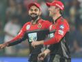 Kings XI Punjab opener wants IPL organisers to ‘ban’ Virat Kohli and AB de Villiers - Hindi News | Kings XI Punjab opener wants IPL organisers to ‘ban’ Virat Kohli and AB de Villiers | Latest cricket News at Lokmattimes.com