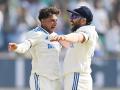 India vs England, 3rd Test Day 3: Kuldeep Yadav’s Double Strike Rattles England at Rajkot - Hindi News | India vs England, 3rd Test Day 3: Kuldeep Yadav’s Double Strike Rattles England at Rajkot | Latest cricket News at Lokmattimes.com