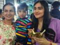 Adah Sharma Enjoys Chaat and Momos in Lucknow, Interacts with Fans on the Streets - Hindi News | Adah Sharma Enjoys Chaat and Momos in Lucknow, Interacts with Fans on the Streets | Latest entertainment News at Lokmattimes.com