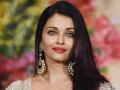 Aishwarya Rai's Bachchan's Luxury Car Gets Hit by BEST Bus In Mumbai; Fans Express Concern for Actress's Safety (Watch Video) - Hindi News | Aishwarya Rai's Bachchan's Luxury Car Gets Hit by BEST Bus In Mumbai; Fans Express Concern for Actress's Safety (Watch Video) | Latest mumbai News at Lokmattimes.com