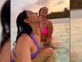 Alia Bhatt shares a unseen pink bikini pic from her Maldives vacation - Hindi News | Alia Bhatt shares a unseen pink bikini pic from her Maldives vacation | Latest entertainment News at Lokmattimes.com